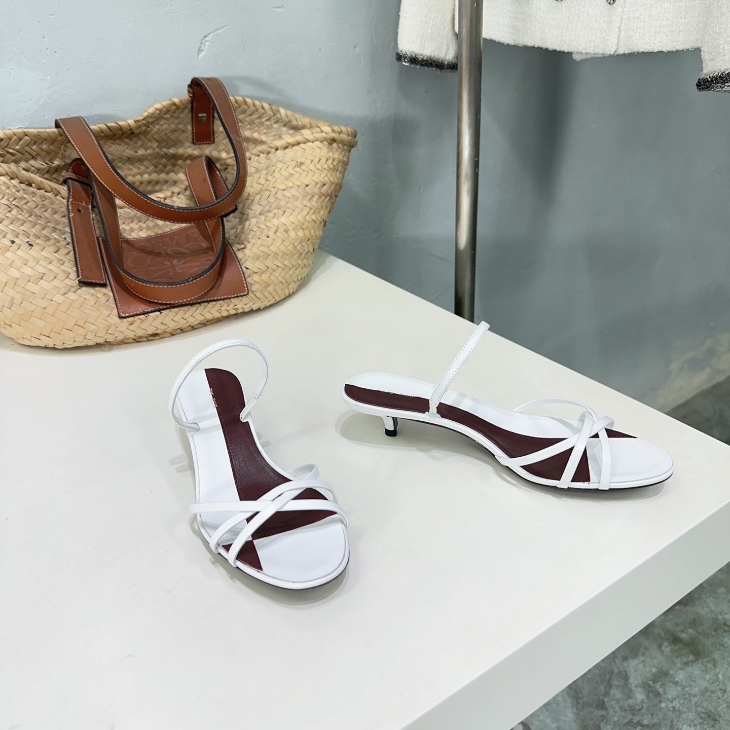 THE ROW 26S STRAPPY KITTEN HEEL SANDALS 30MM IN WHITE CALFSKIN