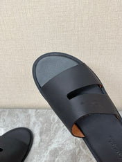 LP 26S CLASSIC H-CUT SLIDES IN BLACK CALFSKIN