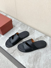 LP 26S CUTOUT SLIDES IN BLACK CALFSKIN