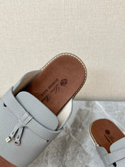 LP 26S LOCK CHARM SLIDES IN GREY CALFSKIN SILVER HARDWARE