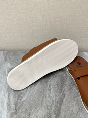 LP 26S LOCK CHARM SLIDES IN CARAMEL BROWN CALFSKIN SILVER HARDWARE