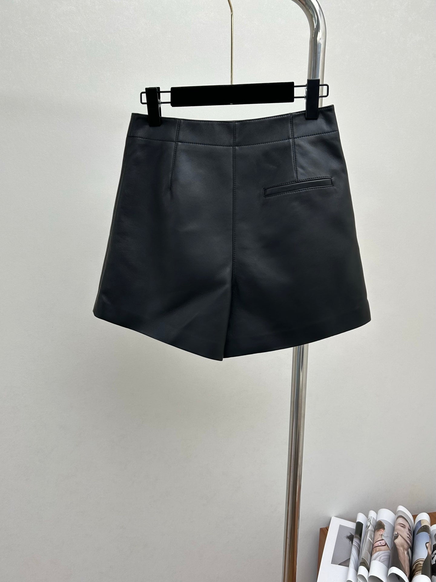 DIOR 25S LEATHER PANTS 484