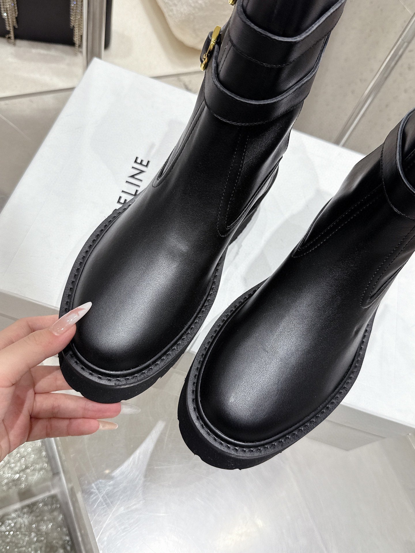 CELINE 26S ANKLE BOOTS IN BLACK CALFSKIN