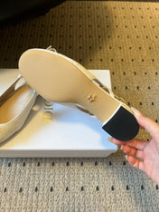 DIOR 26S OPEN BACK SANDALS IN CREAM WHITE CALFSKIN WITH PEARL BOW