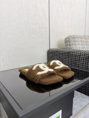 CHANEL 26S SLIDE SANDALS IN BROWN AND WHITE SHEARLING SQUARE TOE