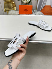 FLATFORM SANDAL WHITE CALFSKIN
