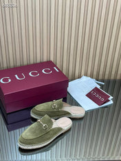 GUCCI 26S LOAFER MULES IN MOSS GREEN SUEDE
