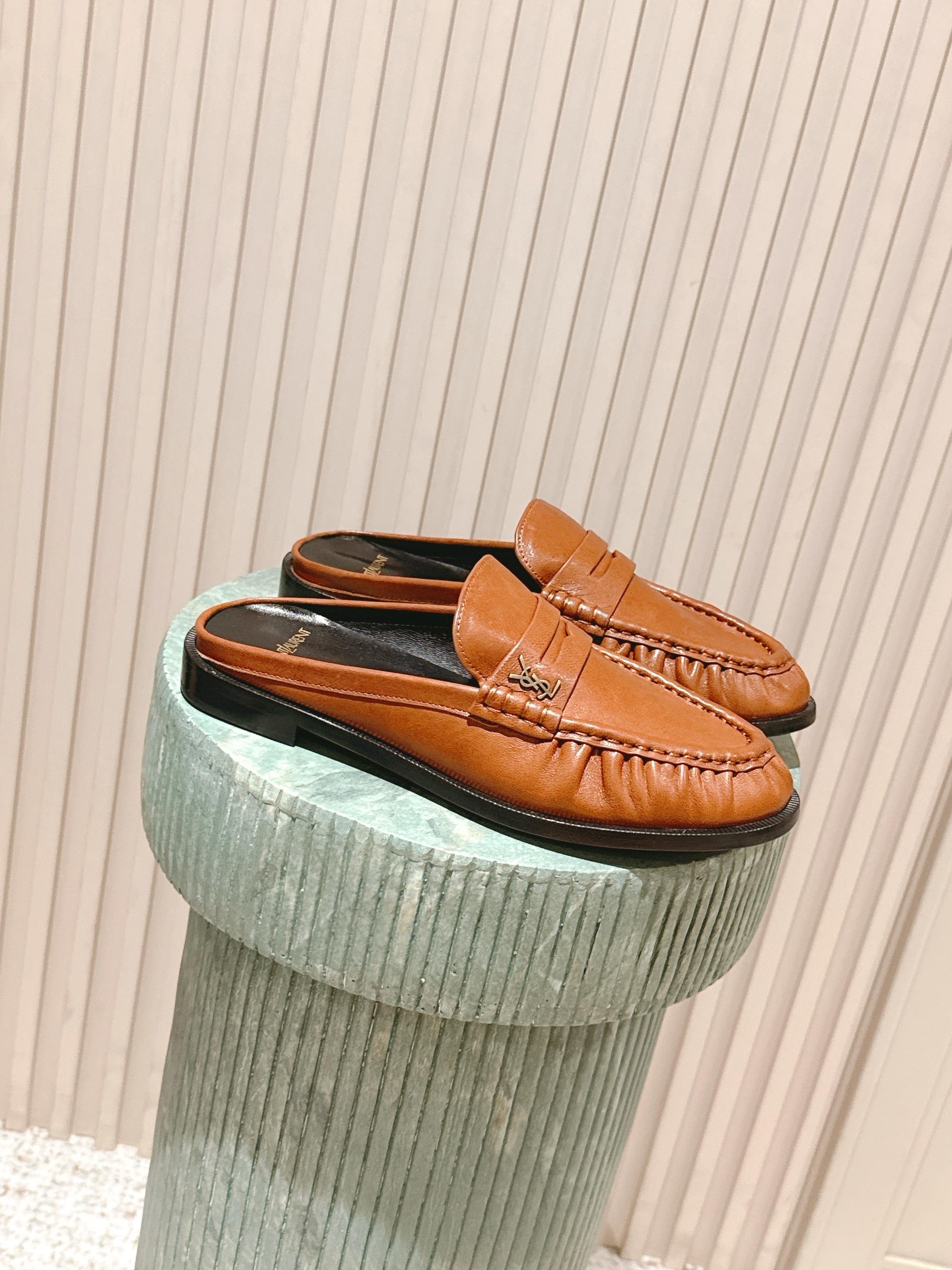 YSL 25S LOAFER MULE IN BURNT ORANGE CALFSKIN