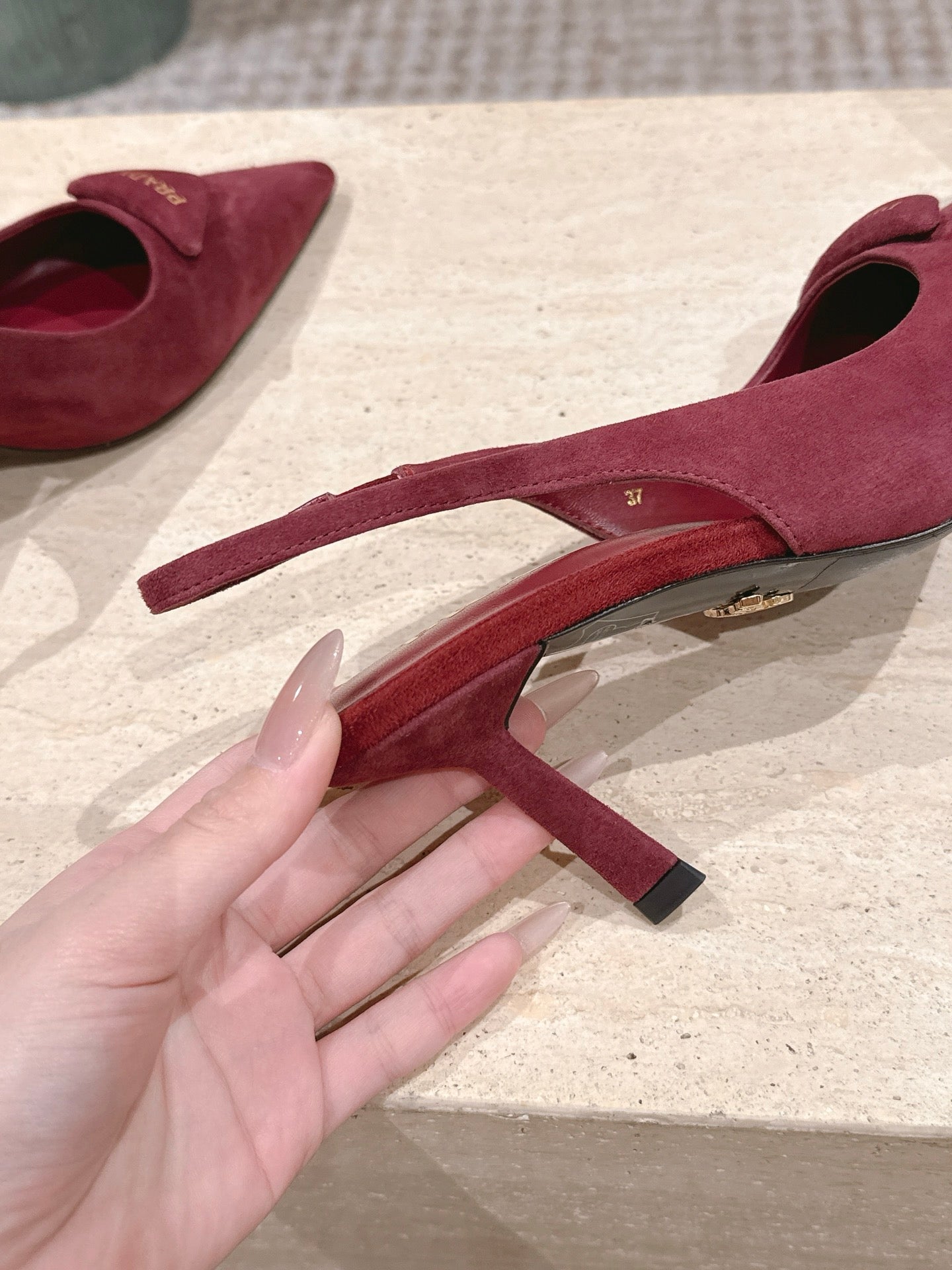 PRADA 26S POINTED-TOE SLINGBACK HEELS 75MM IN DARK RED SUEDE WITH LOGO