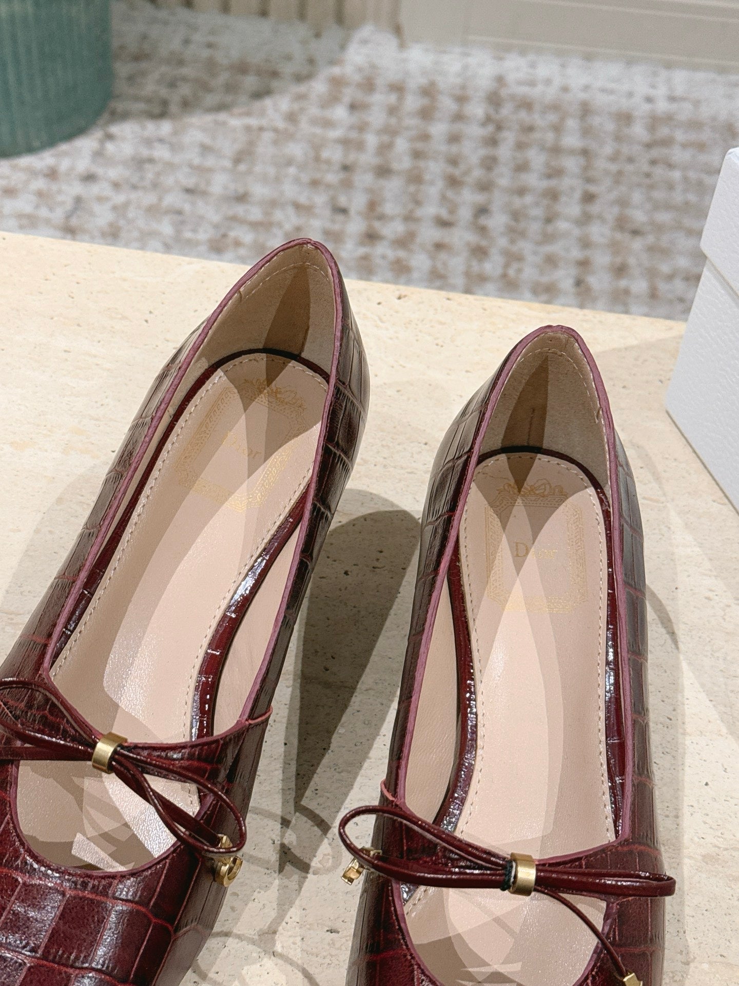 DIOR 26S MARY JANE KITTEN HEEL 40MM IN DARK RED CROCODILE EMBOSSED CALFSKIN