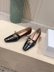 DIOR 26S MARY JANE 40MM IN BLACK AND RED CROCODILE EMBOSSED CALFSKIN KITTEN HEELS
