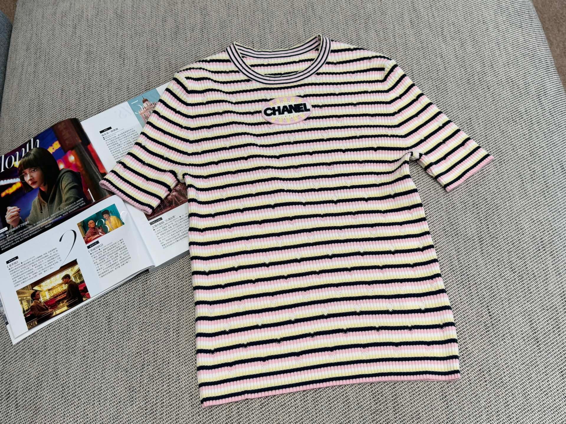 Chanel T- Shirt Pink Yellow mix Black Tencel 232702