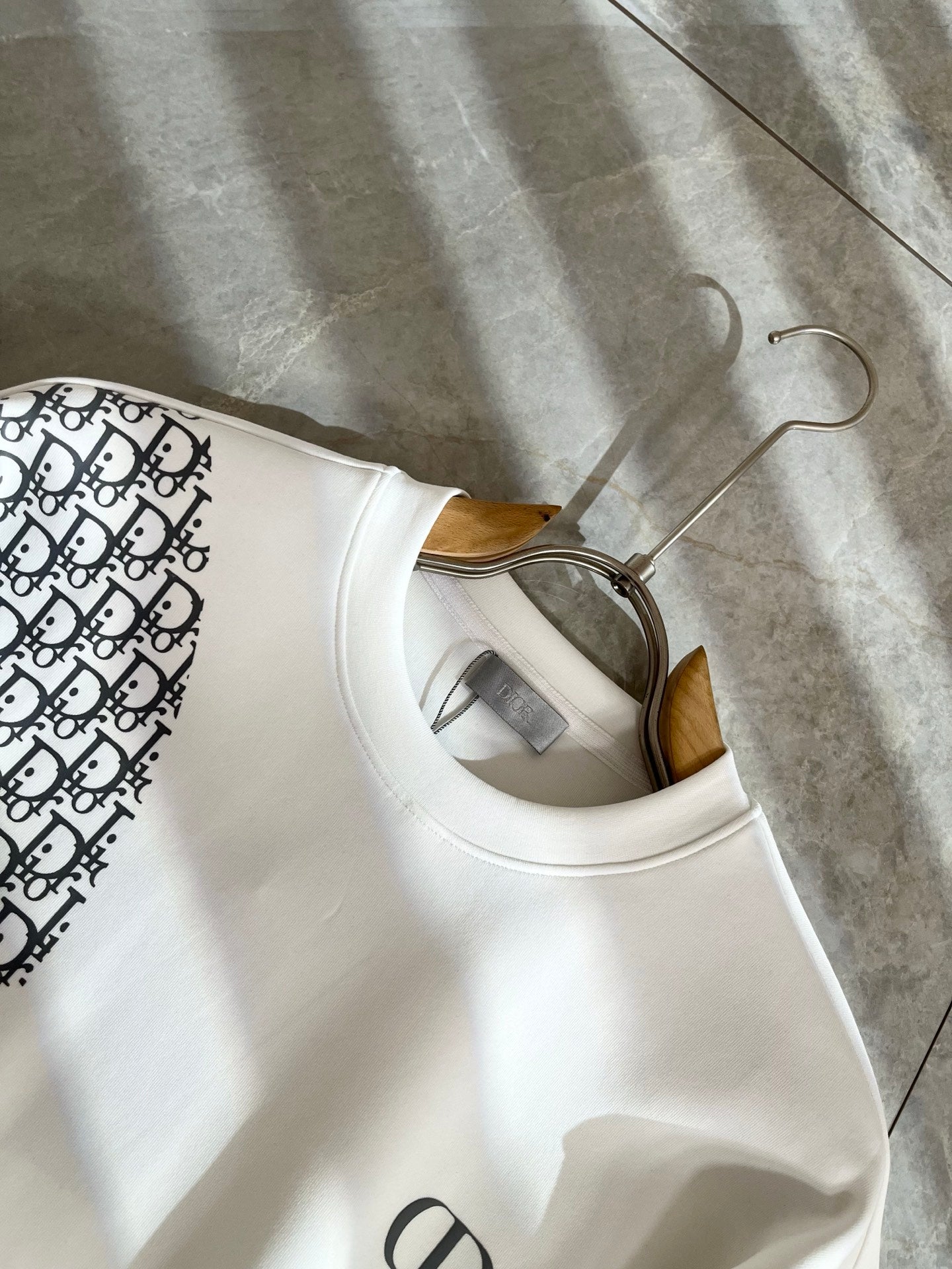 DIOR OBLIQUE CREWNECK SWEATSHIRTS IN WHITE AND BLACK