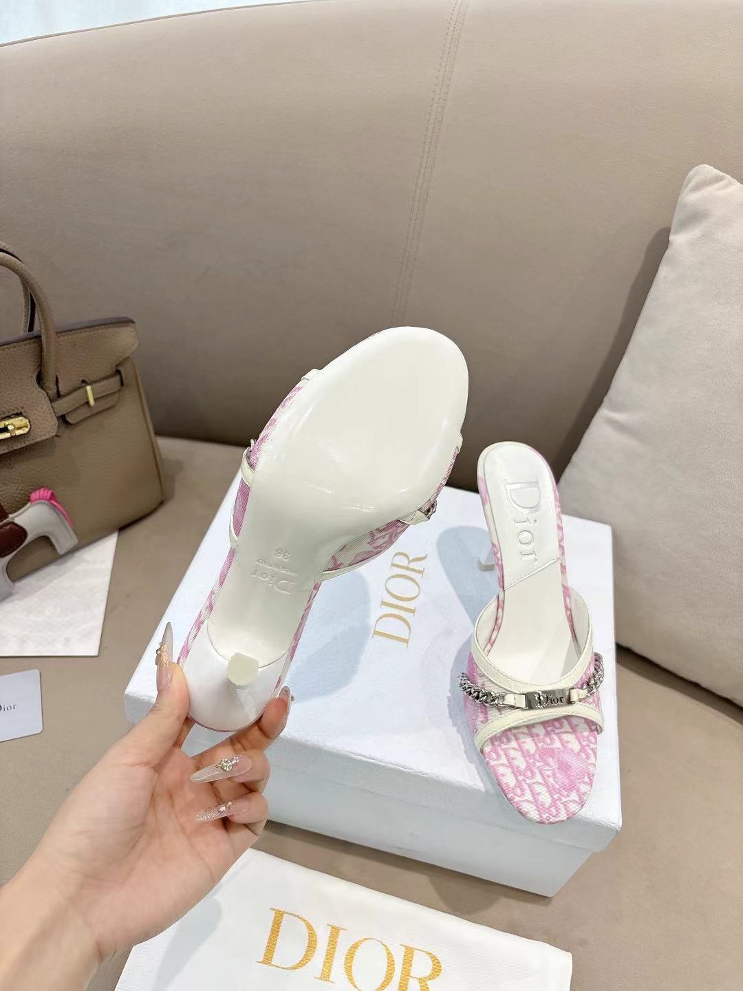 DIOR 26S KITTEN HEEL SLIDE SANDALS 85MM IN PINK MONOGRAM CANVAS CALFSKIN CHAIN STRAP