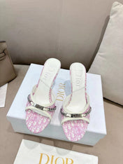 DIOR 26S KITTEN HEEL SLIDE SANDALS 85MM IN PINK MONOGRAM CANVAS CALFSKIN CHAIN STRAP