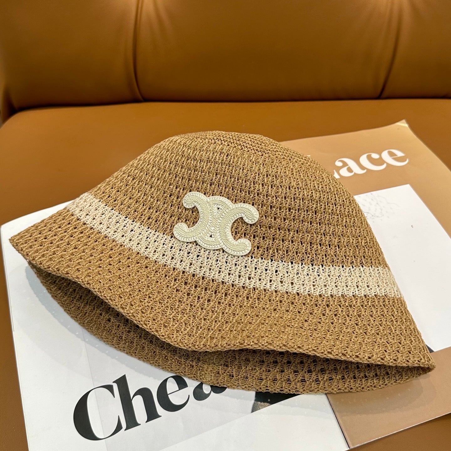 CELINE 26S KNIT BUCKET HAT STYLE 102