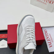VALENTINO 25S RUNBOOT SNEAKERS IN WHITE SUEDE AND LAMBSKIN