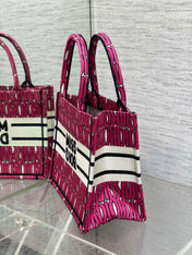 MISS TOTE 26 IN MAGENTA PURPLE CANVAS