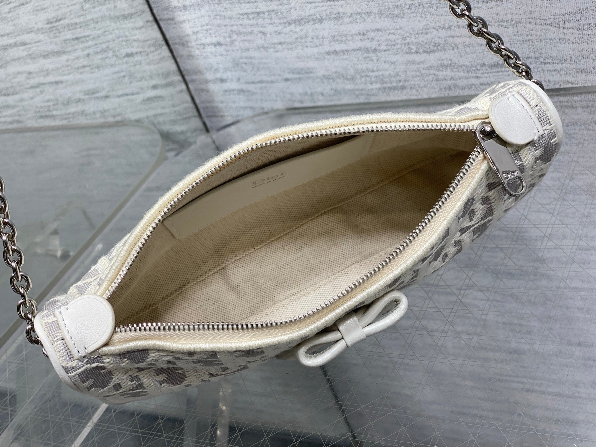 DIOR 26S PROMENADE BAG 22 IN BEIGE OBLIQUE JACQUARD