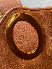 DIOR 26S MEDAILLON BUCKET BAG 26 IN LIGHT BROWN CALFSKIN