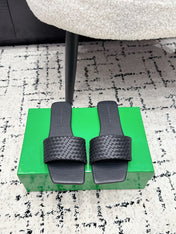 BOTTEGA VENETA 26S SQUARE-TOE WOVEN-STRAP SANDALS IN BLACK LAMBSKIN