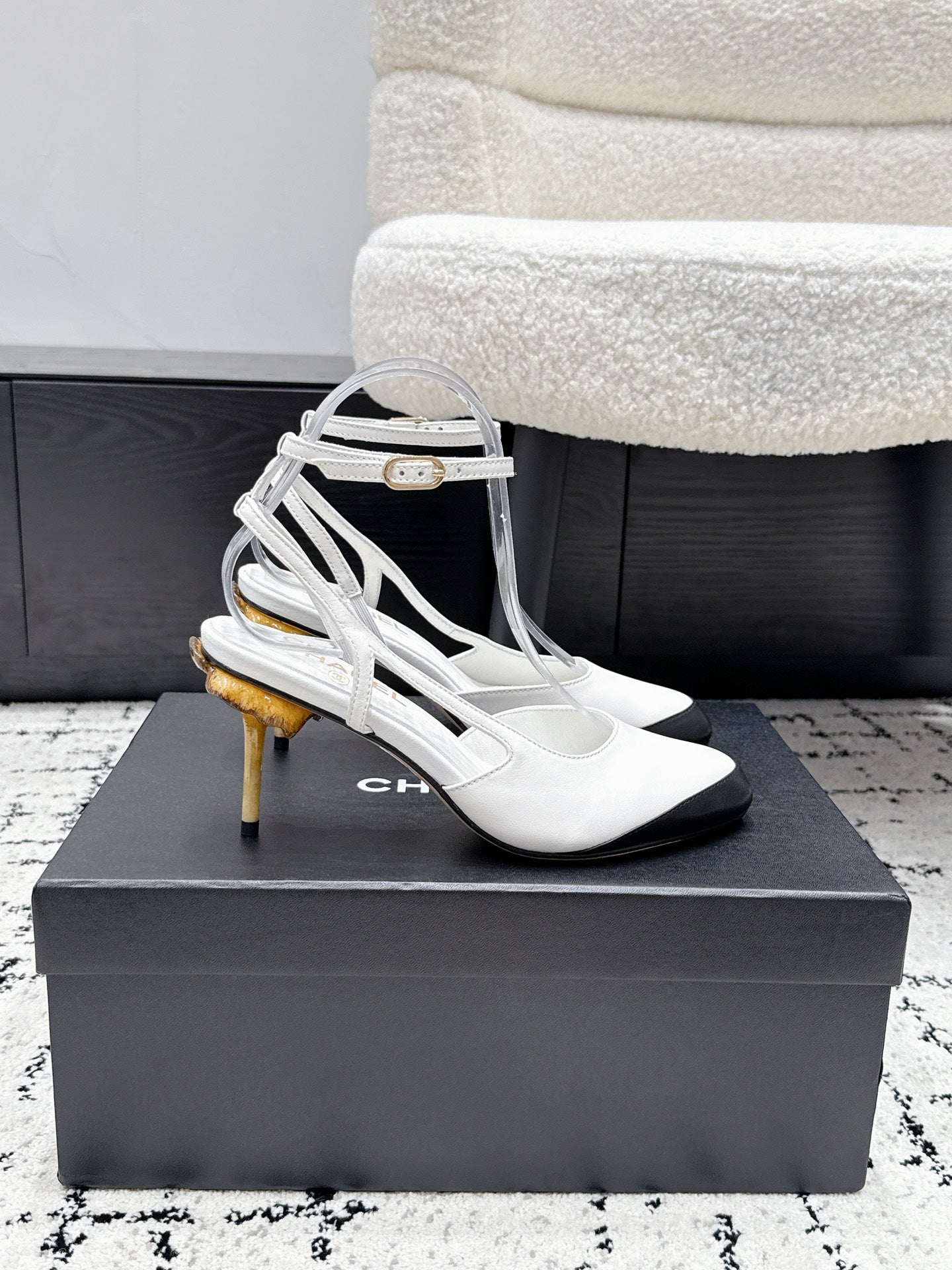 CHANEL 26S HEELED SLINGBACKS 75 MM IN WHITE LAMBSKIN