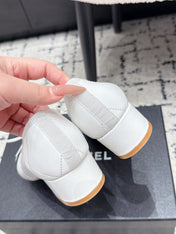 CHANEL 26S HIGH HEELS IN WHITE LAMBSKIN WITH BOW