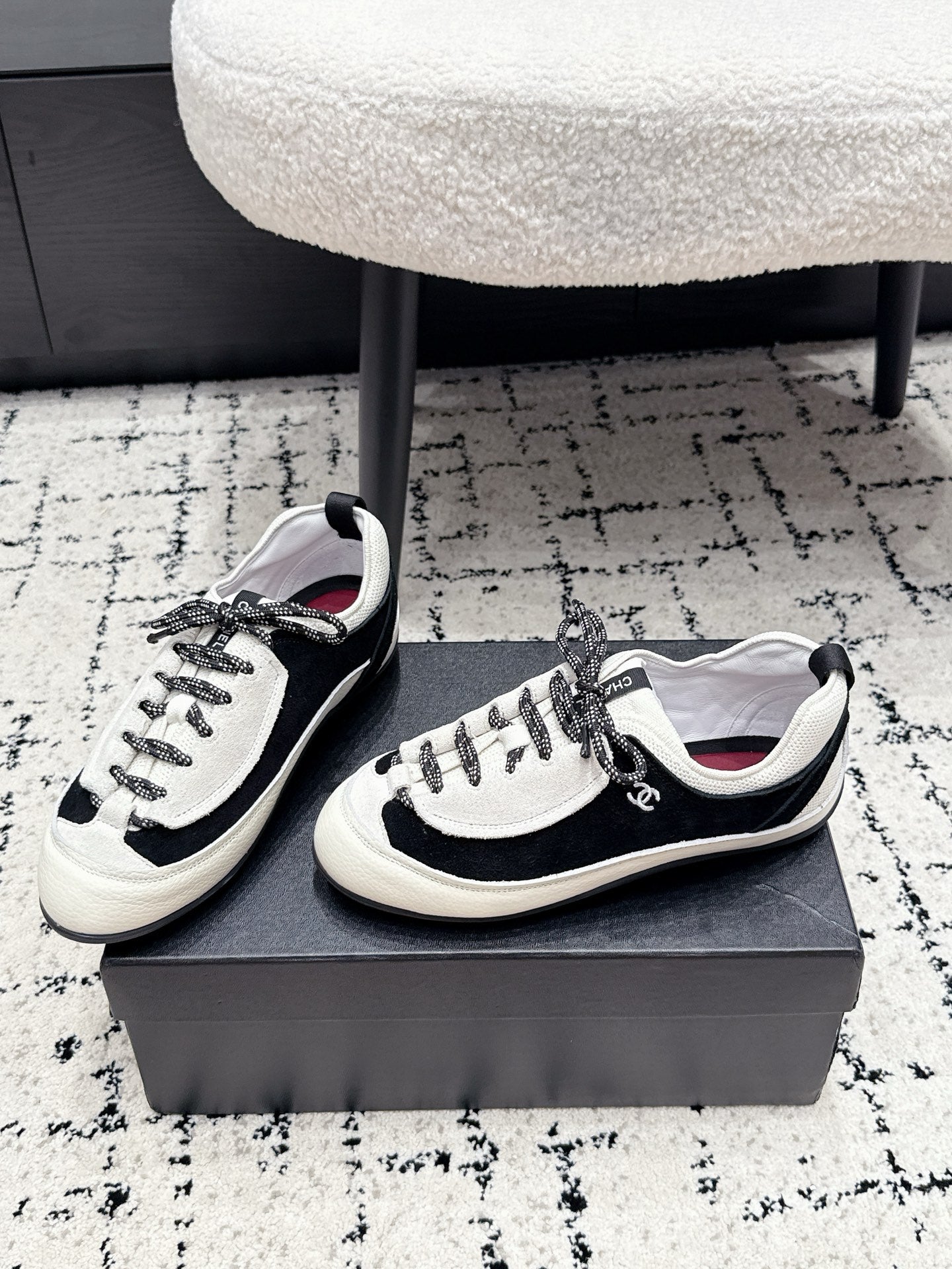 CHANEL 26S LACE-UP SNEAKERS IN WHITE SUEDE AND LAMBSKIN