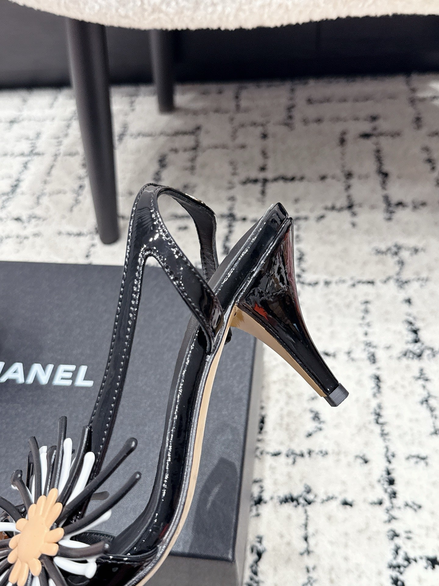 CHANEL 26S SLINGBACK SANDALS 75 MM IN BLACK PATENT CALFSKIN