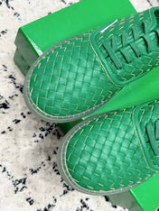 BOTTEGA VENETA 26S SNEAKERS IN GREEN WOVEN LAMBSKIN