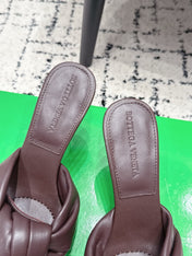 BOTTEGA VENETA 26S TWIST-STRAP HIGH-HEEL SANDALS 90 MM IN DARK BROWN LAMBSKIN