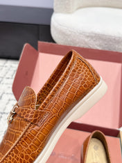 LP 26S SUMMER CHARMS WALK LOAFER IN CARAMEL BROWN CROCODILE CALFSKIN GOLD HARDWARE