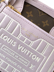 LV 25S NEVERFULL BANDOULIÈRE INSIDE OUT BB 24 IN LIGHT PURPLE AND BROWN CALFSKIN