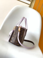 LV 25S NEVERFULL BANDOULIÈRE INSIDE OUT BB 24 IN LIGHT PURPLE AND BROWN CALFSKIN