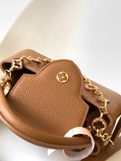 LV 25S CAPUCINES BAG 27 IN TAN CALFSKIN GOLD HARDWARE