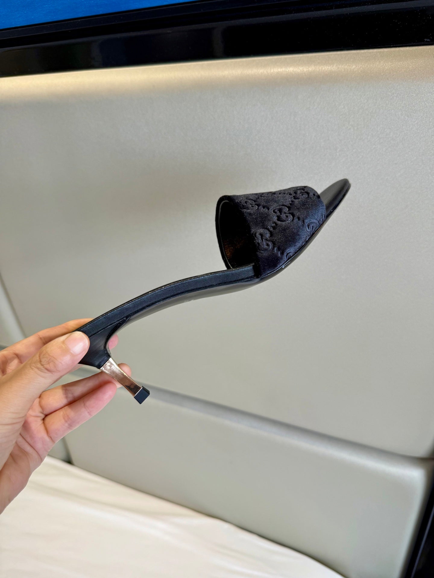 GUCCI 26S SLIDE SANDALS 55 MM IN BLACK VELVET
