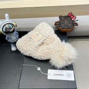 BEANIE HAT IN WHITE CREAM SOLF FLEECE 419711