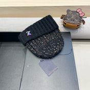 KNITTED BEANIE HAT IN BLACK WOOL 431619
