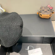 KNITTED BEANIE HAT IN BLACK WOOL AND RABBIT FUR 439678