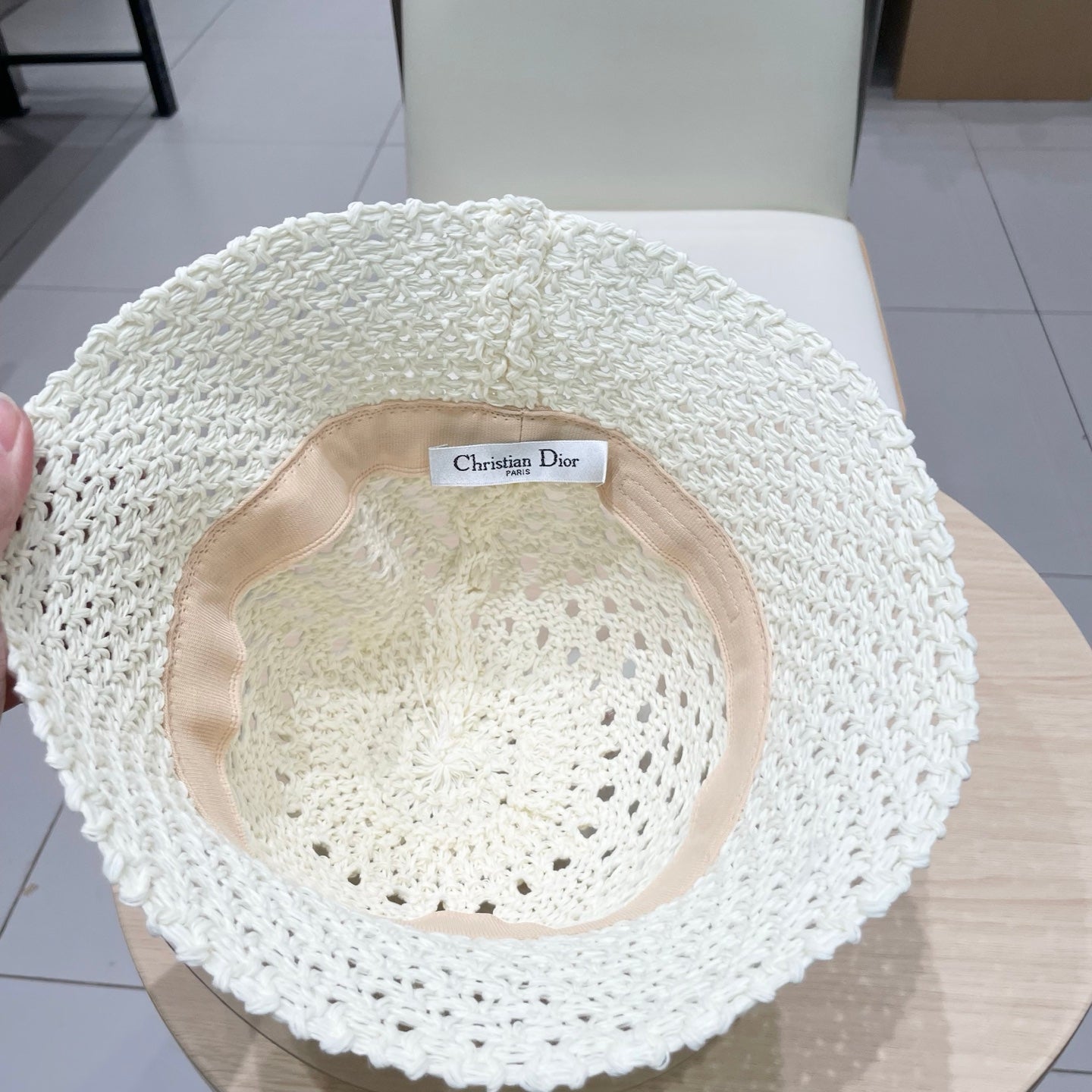DIOR 26S DIOR STRAW BUCKET HAT STYLE 81