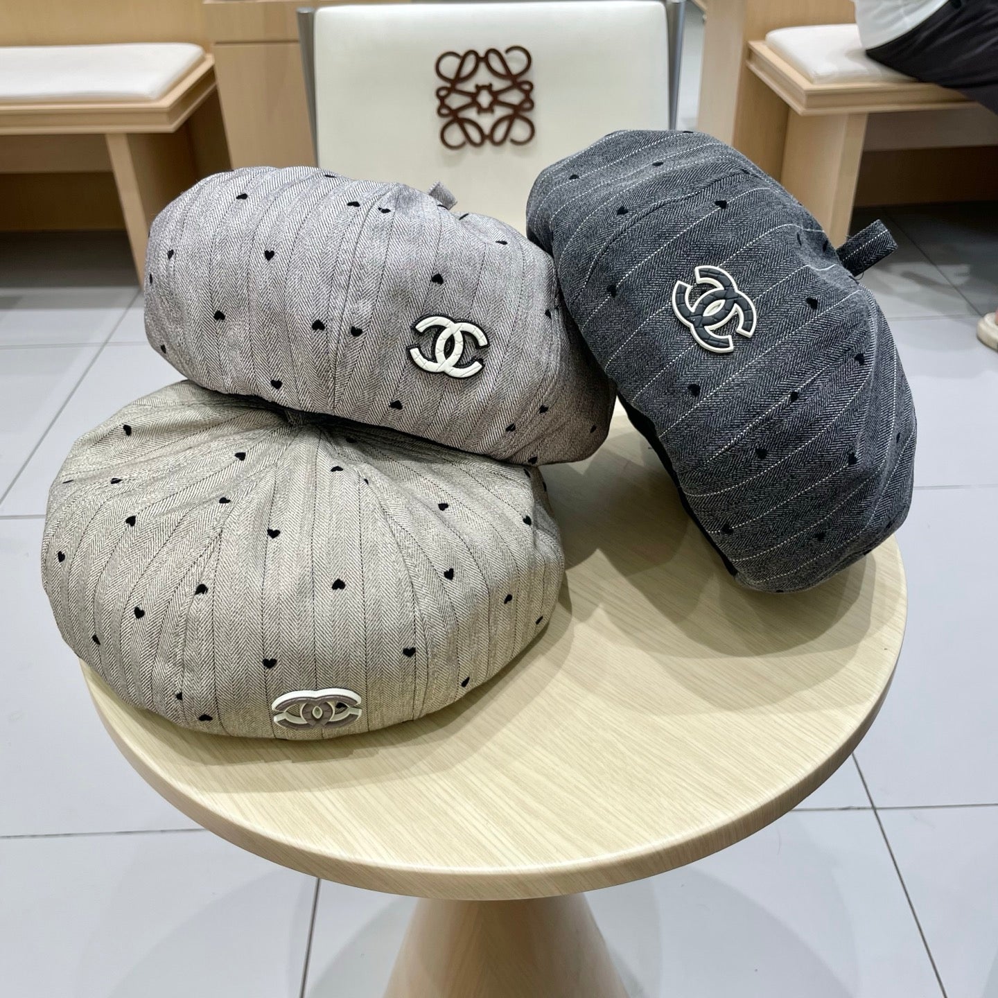 BERET HAT POLKA DOT GREIGE 672670