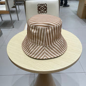 MIUMIU REVERSIBLE BUCKET HAT STYLE 81