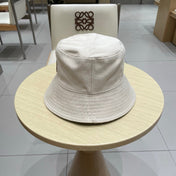MIUMIU REVERSIBLE BUCKET HAT STYLE 81