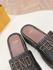 FENDI SIGNATURE WEDGE PLATFORM 6 CM IN BLACK FIBRE WITH BROWN EMBROIDERED LOGO