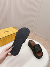 FENDI SIGNATURE WEDGE PLATFORM 6 CM IN BLACK FIBRE WITH BROWN EMBROIDERED LOGO