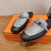 HM 26S OZ MULE IN BLACK CALFSKIN AND GREY CANVAS SILVER HARDWARE 02