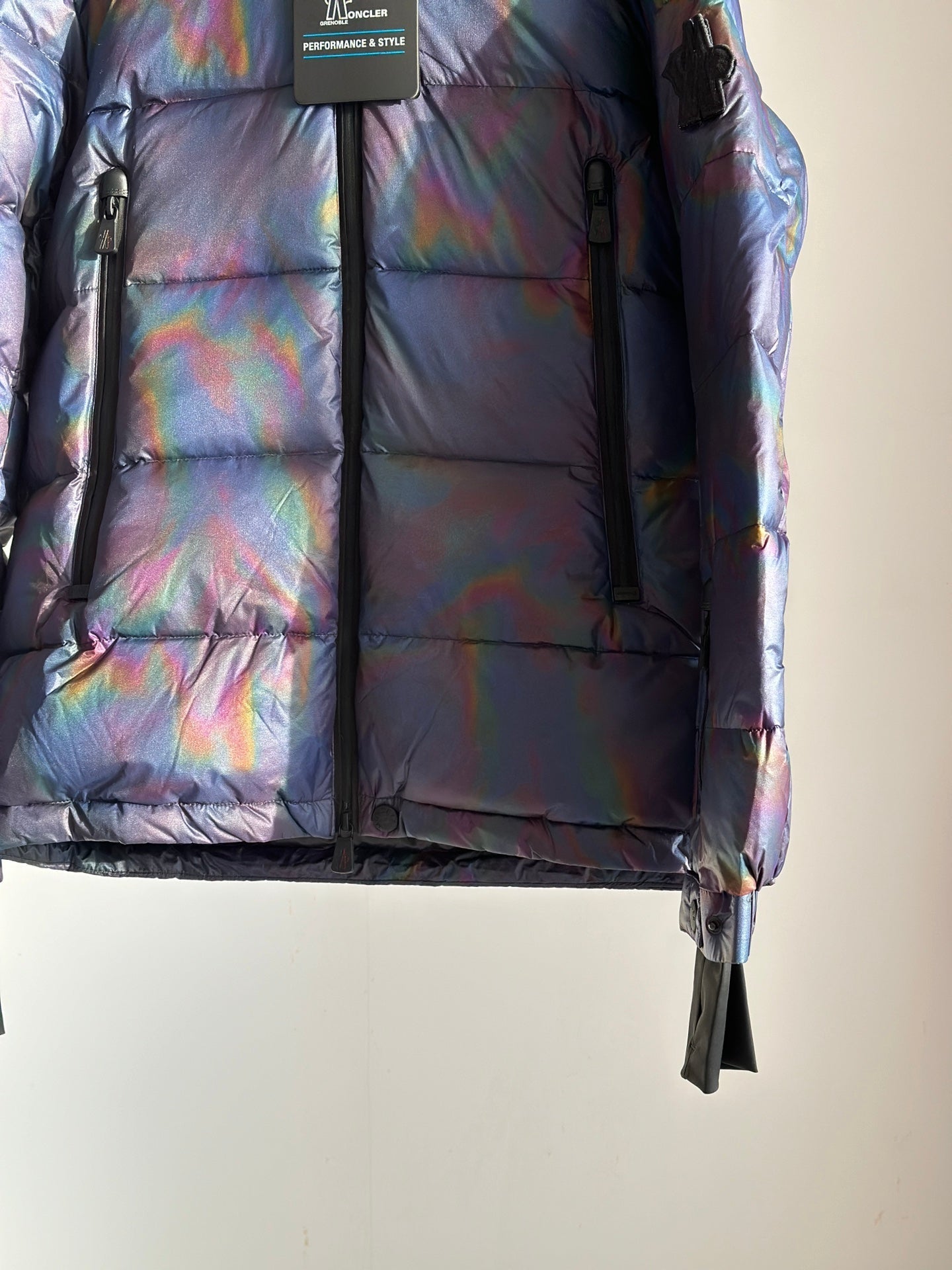 MONCLER 25S DOWN JACKET 266