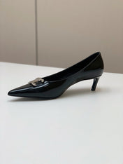 MEDIUM-HEELED 50MM PUMP IN BLACK CALFSKIN