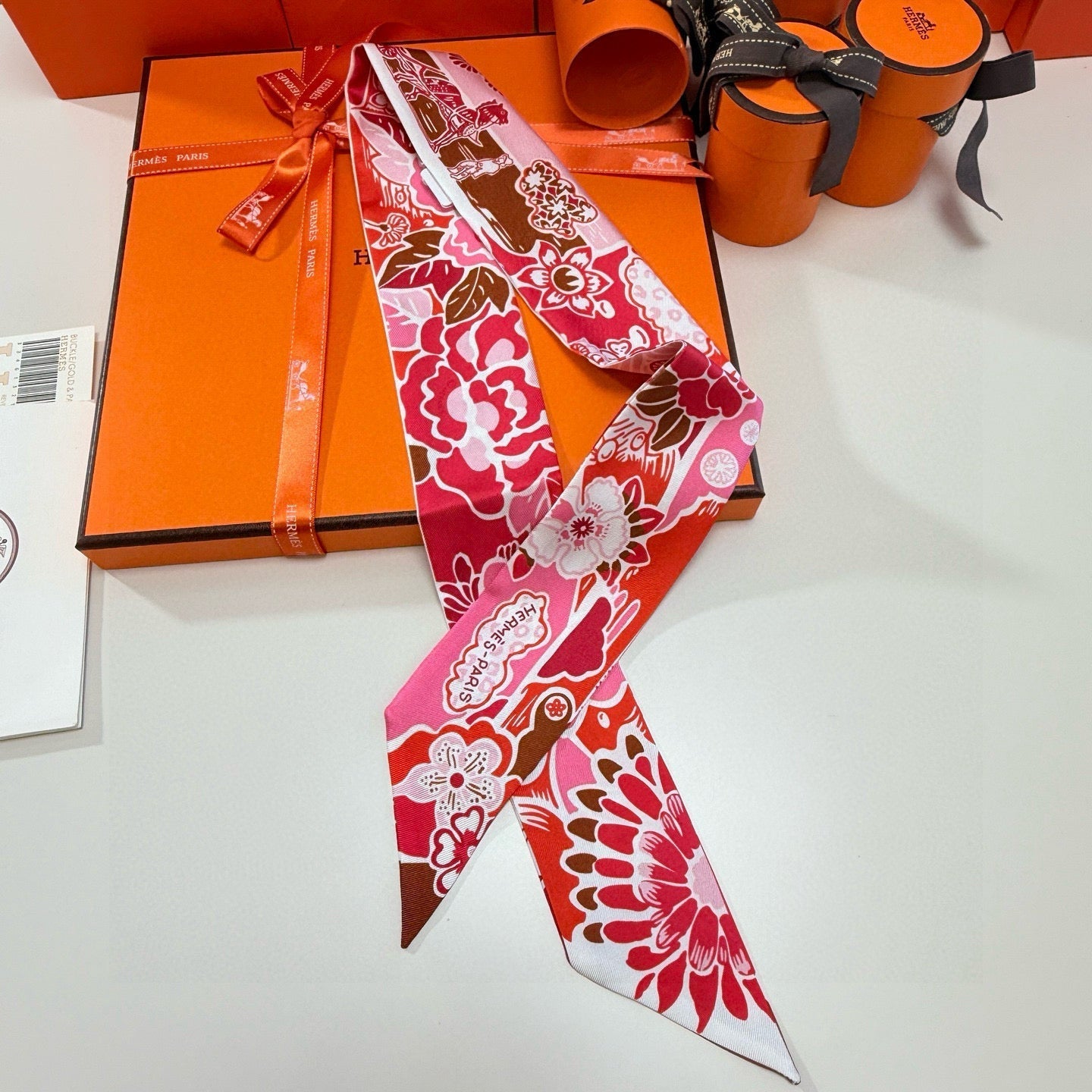HERMES 25S SCARF 90 IN SILK 854957