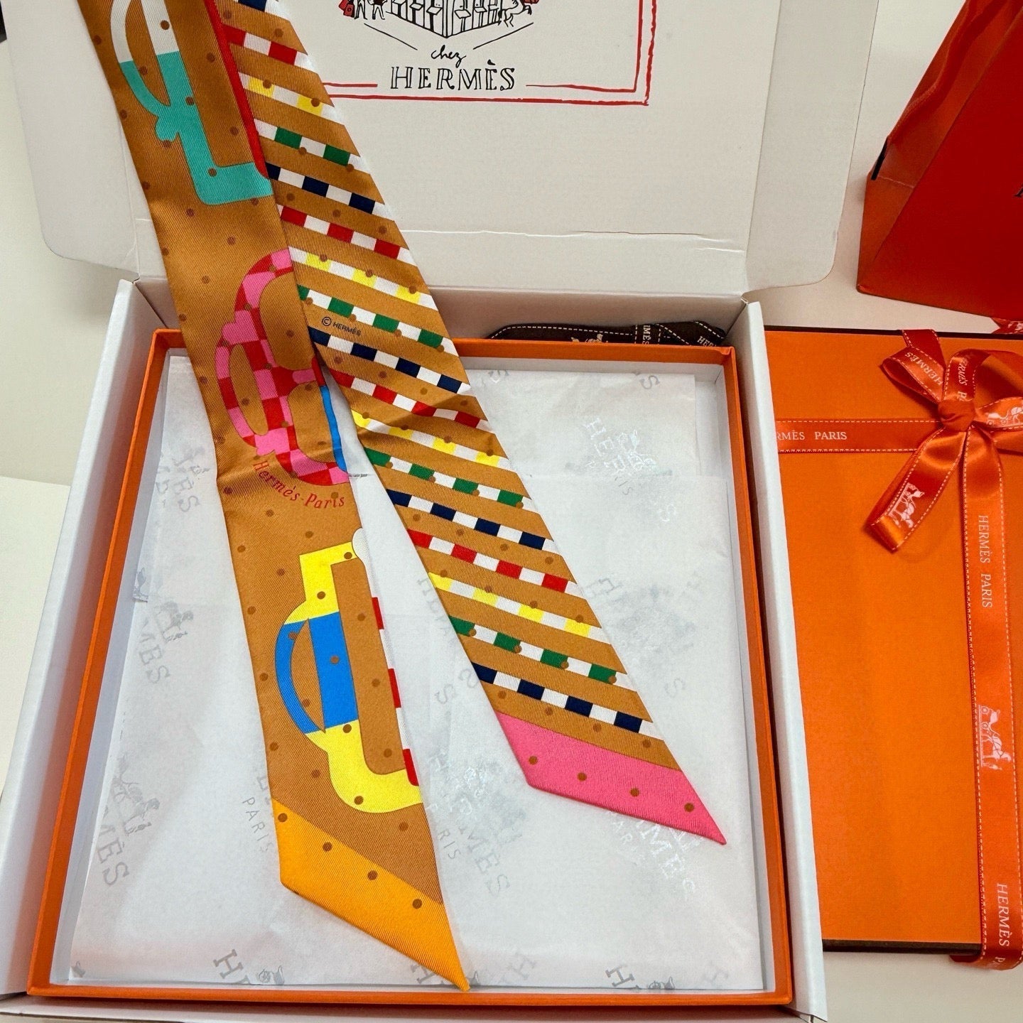 HERMES 25S SCARF TWILLY 86 IN SILK 987339